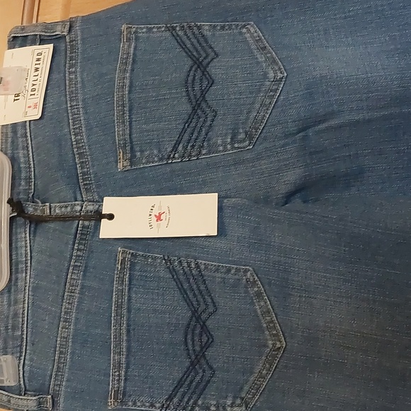 Idyllwind Jean's- NWT - Picture 4 of 7